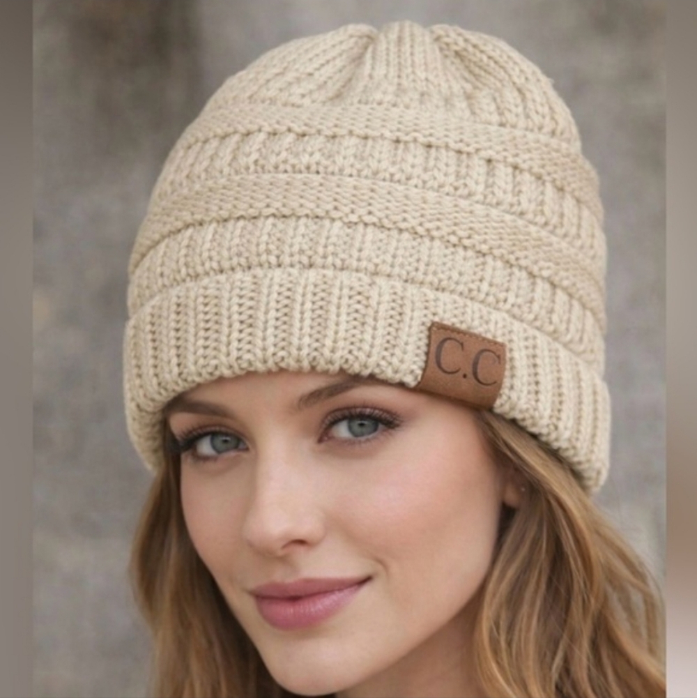 CC Cable Knit Sherpa Lined Beanie Beige Cozy Winter Hat Cold Weather Cabincore